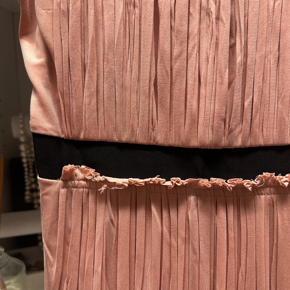 Gucci Black and Pink Pleated Dress - Picture 2 of 9